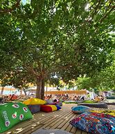 Kefi Beach and Suites