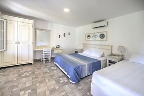 Kefi Beach and Suites