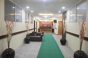 Tranzotel Bangalore Airport Hotel