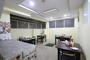 Tranzotel Bangalore Airport Hotel