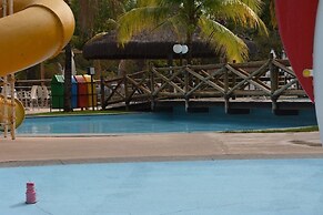 Suite Le Jardin Via Caldas