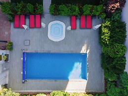 Pensiunea Nora Prestige