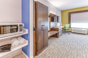 Holiday Inn Express & Suites Rantoul by IHG