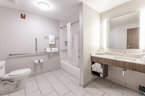 Holiday Inn Express & Suites Rantoul by IHG