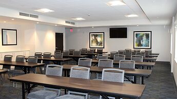 Holiday Inn Express & Suites Jacksonville W - I295 and I10 by IHG