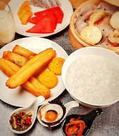 Holiday Inn Nanjing Xuanwu Lake by IHG