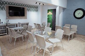 Hotel Palmas Del Estadio