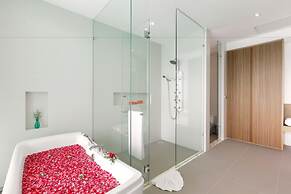 Wyndham Grand Phuket Kalim Bay