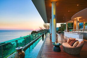 Wyndham Grand Phuket Kalim Bay