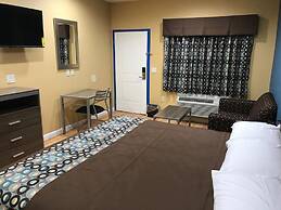 Deluxe Inn & Suites Baytown