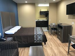 Deluxe Inn & Suites Baytown