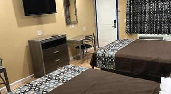 Deluxe Inn & Suites Baytown