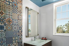 Fenway Hotel Autograph Collection