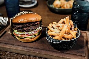 Fenway Hotel Autograph Collection