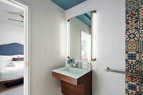 Fenway Hotel Autograph Collection