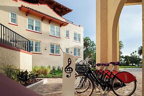 Fenway Hotel Autograph Collection