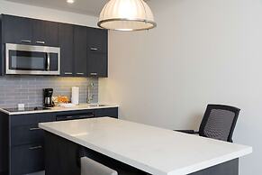 Hyatt House Austin/Downtown