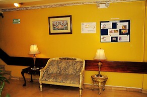 Colony Inn Hotel