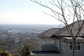 Hackthorne Gardens Luxury Accommodation