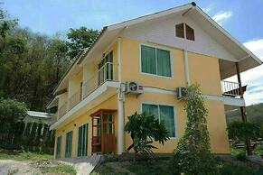 Mai Ngern Mai Thong Resort