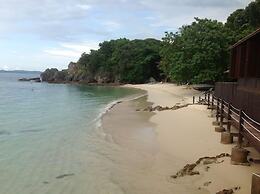 Gem Island Resort & Spa