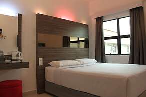 Time Hotel Kuchai Lama