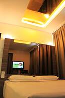 Time Hotel Kuchai Lama