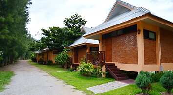 The Grand Jamjuree Resort Lamphun