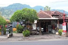 Pande Guest House Pemuteran