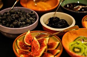 Castelir Suite Hotel