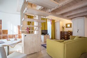 Castelir Suite Hotel