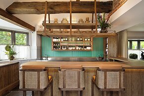 Hurley House Hotel
