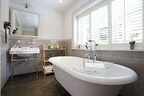Hurley House Hotel