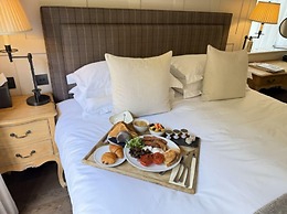 Hurley House Hotel
