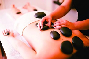 Pualy Resort & Spa