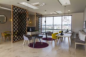 City Express Plus by Marriott Ciudad de México Mundo E