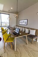 City Express Plus by Marriott Ciudad de México Mundo E