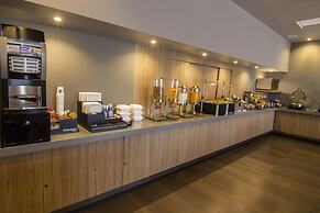 City Express Plus by Marriott Ciudad de México Mundo E