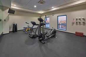 City Express Plus by Marriott Ciudad de México Mundo E