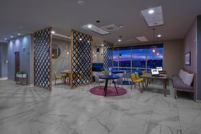 City Express Plus by Marriott Ciudad de México Mundo E