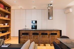 FLORA Chiado Apartments