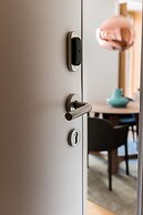 FLORA Chiado Apartments