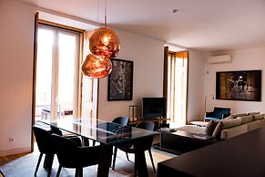 FLORA Chiado Apartments