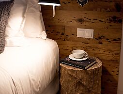 FLORA Chiado Apartments