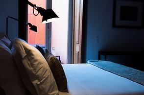 FLORA Chiado Apartments