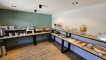 M382 Hotel Bariloche