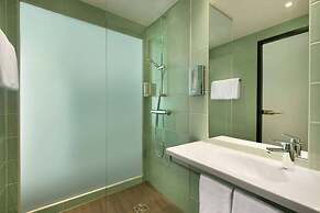 Super 8 by Wyndham Freiburg