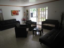 Posada & Hostal Miss Marlly