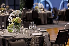 Renaissance Reno Downtown Hotel & Spa
