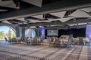 Renaissance Reno Downtown Hotel & Spa